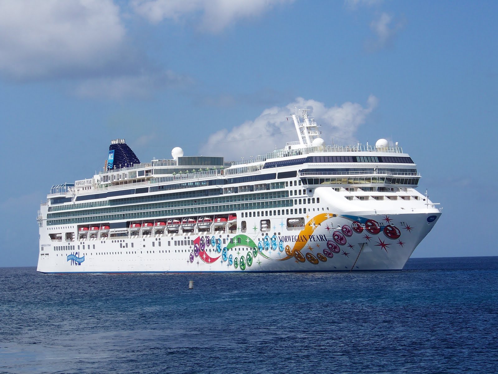 Norwegian Cruise Lines Management Training Program